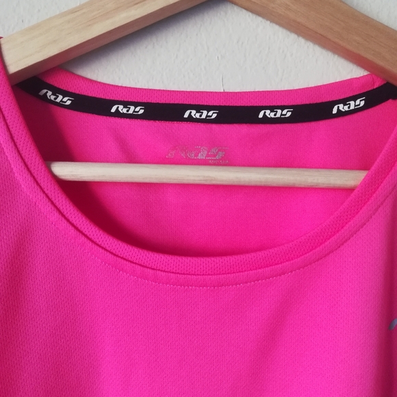 RAS Short Sleeve Scoop Neck T-Shirt - Picture 3 of 7